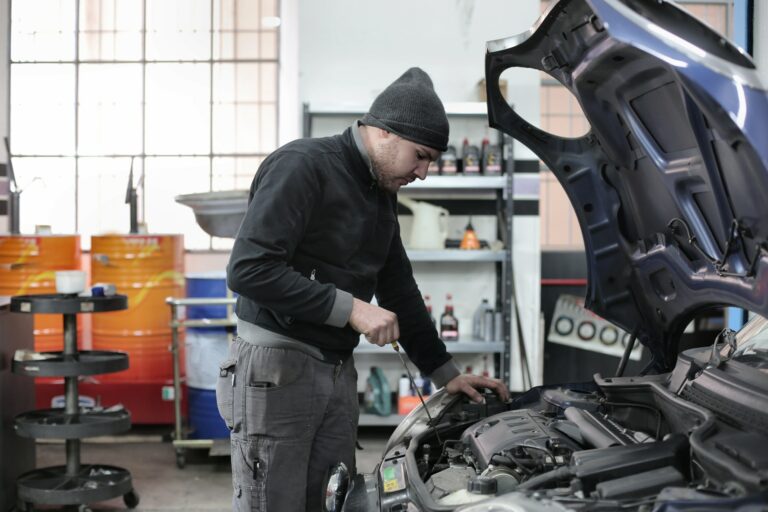 Car Engine Maintenance Tips for Hixson Residents